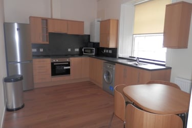 2 bed flat, South Tay Street, Near university, Dundee, DD11NR - Image 4
